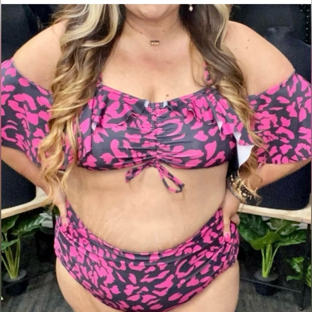 Off Shoulder Black Fuschia Leopard Print Two Piece Swimsuit Large